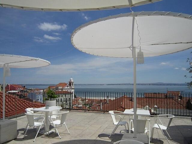 Apartamento Charming Pied-a-terre In Rossio Lisboa